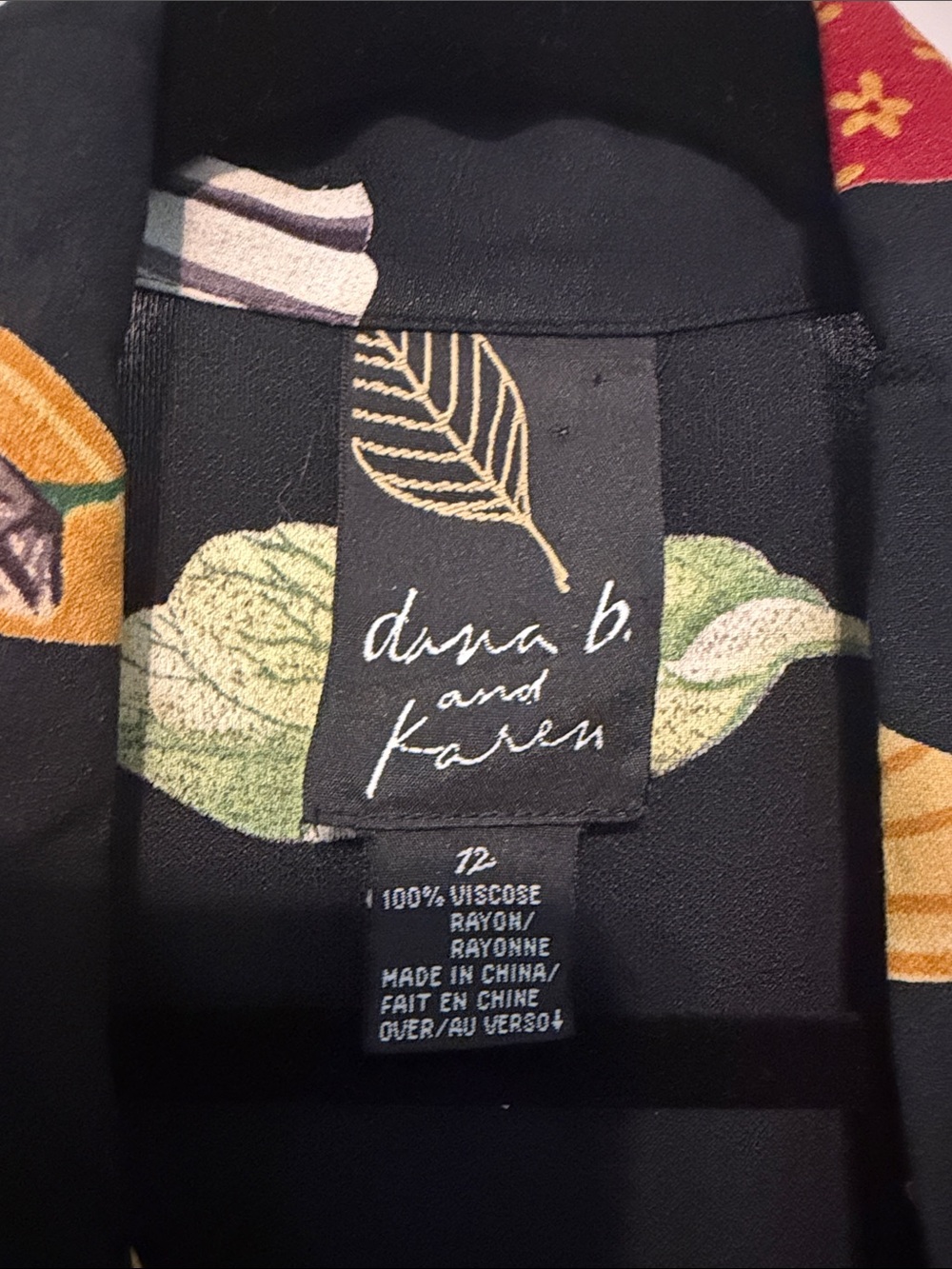 Black Short-Sleeve Button-Down Shirt with Yellow Floral & Multicolor Hat Print - Picture 2 of 8